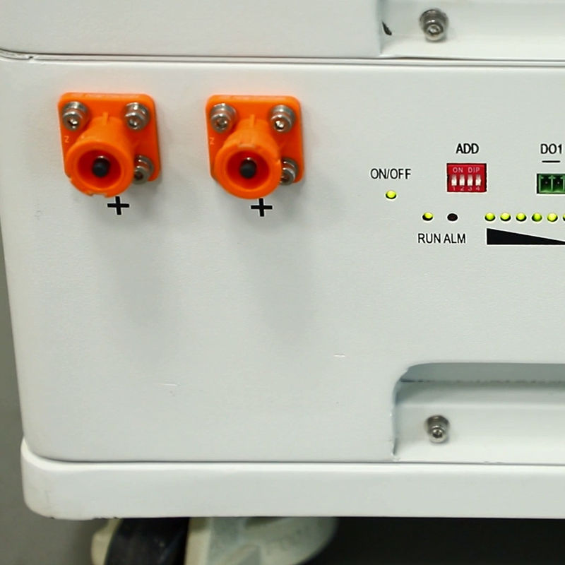 sistema 48V 10kWh del almacenamiento de energía del hogar 220V del sistema de energía solar del almacenamiento de la batería del inversor y de la batería de la rejilla